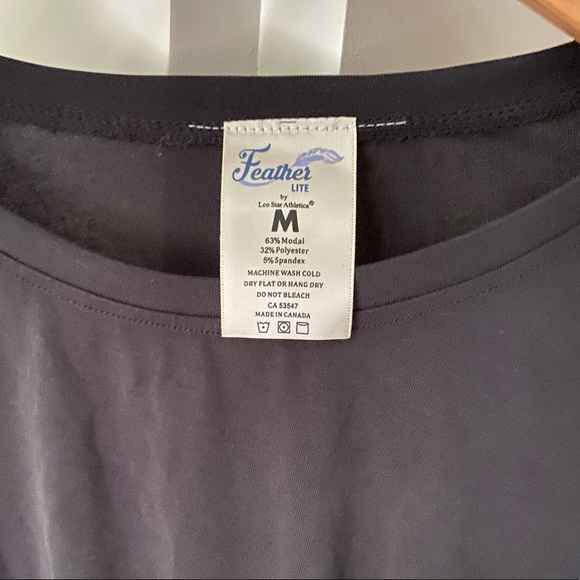 FEATHER LITE by Leo Star Athletica Black Longsleeve Side Drawstring Top - Picture 2 of 4